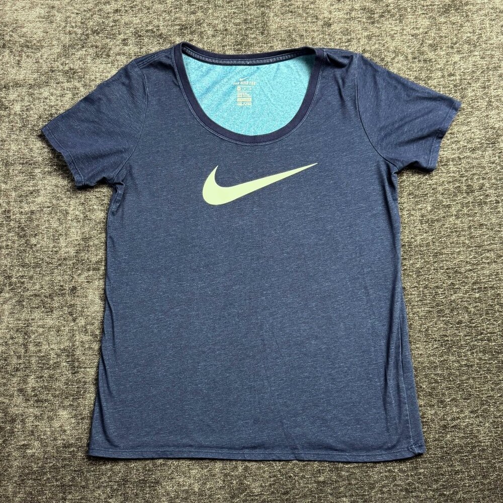 Nike Women’s Dri-FIT Athletic Tee Heathered Blue Medium – Swoosh Logo Short Slv